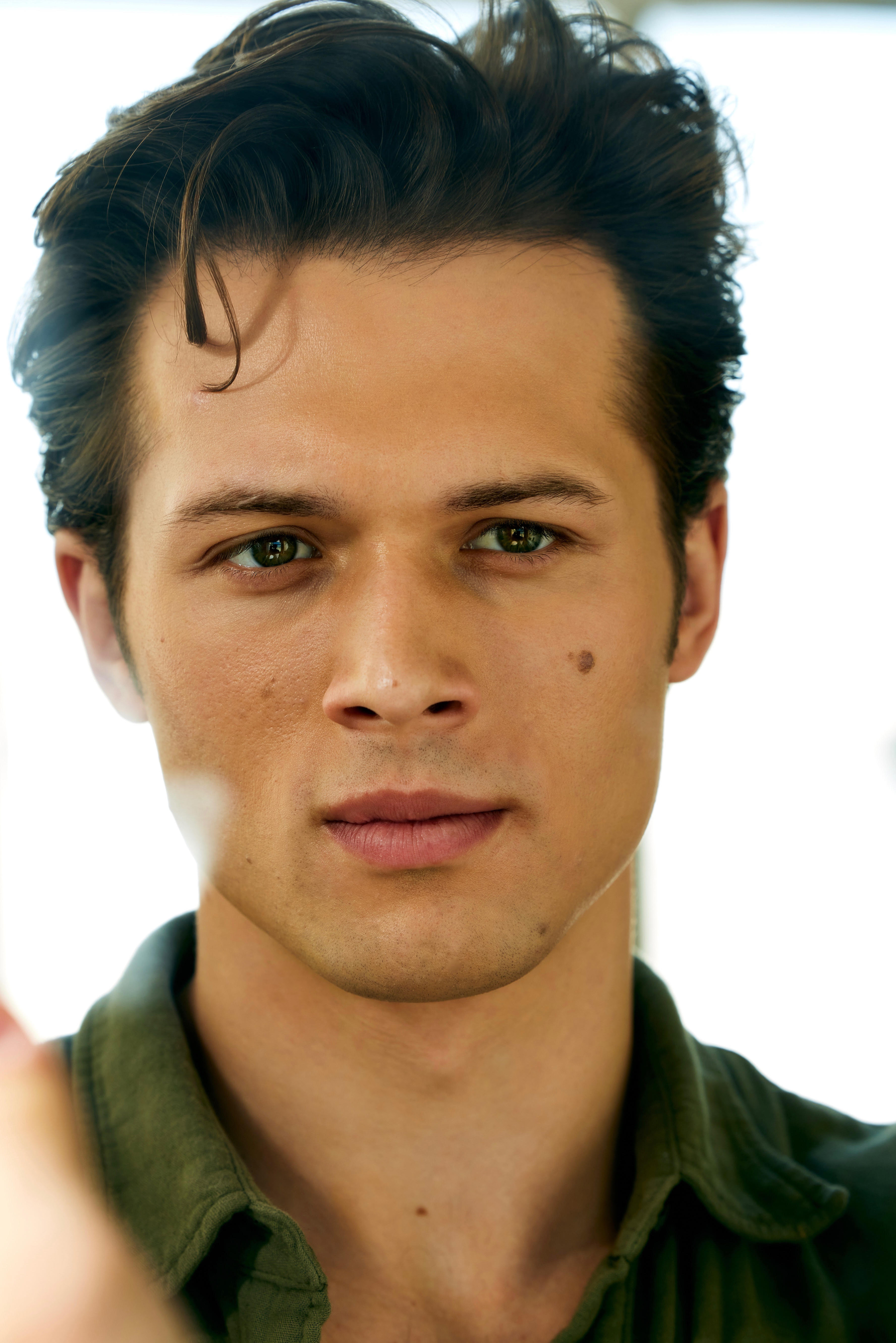 Leo Howard - Leo Howard’s Height: Martial Arts Star and Actor