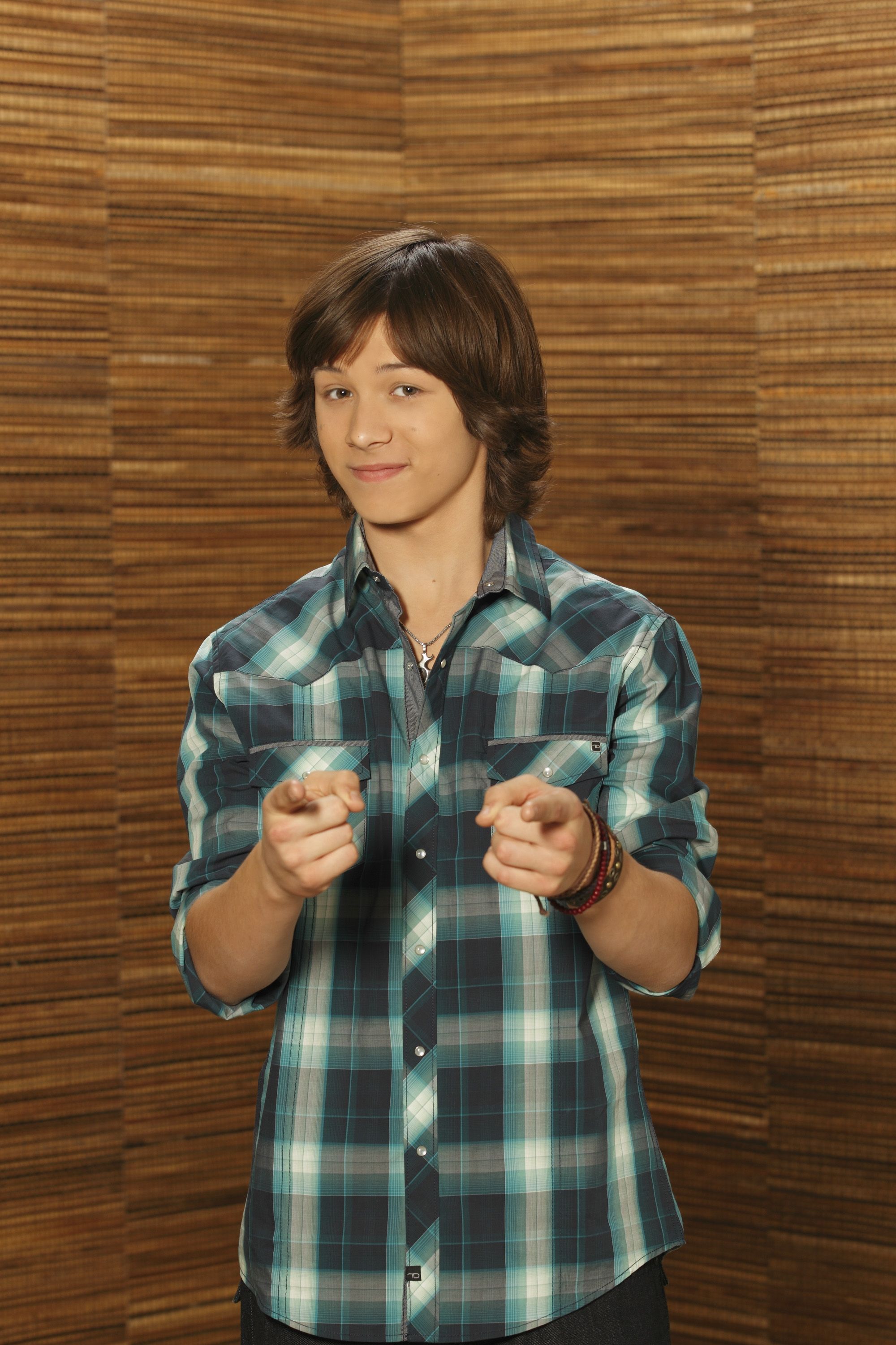 Leo Howard Wallpapers - Wallpaper Cave - Leo Howard’s Height: Martial Arts Star and Actor