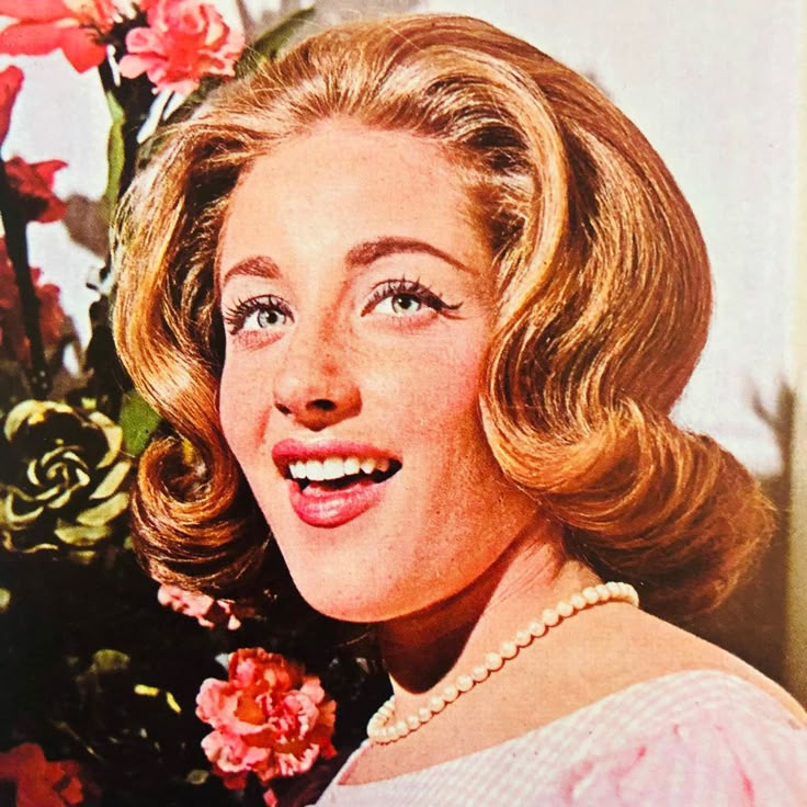 Lesley Gore | Lesley gore, Leslie gore, Gore - How Tall Was Lesley Gore: Music Legend’s Legacy