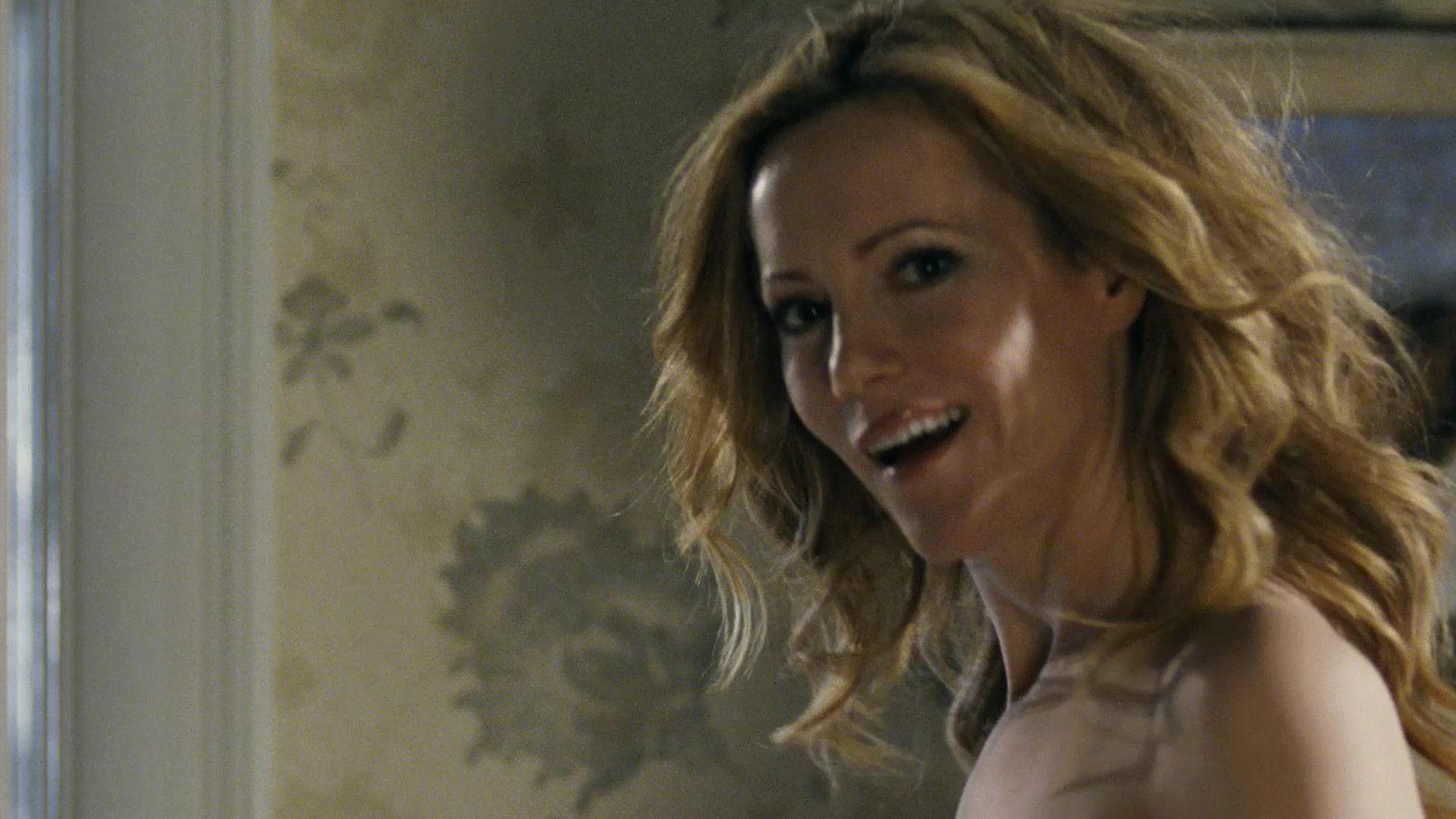 Leslie Mann Wallpapers - Wallpaper Cave - Leslie Mann’s Height: Hollywood’s Comedic Gem