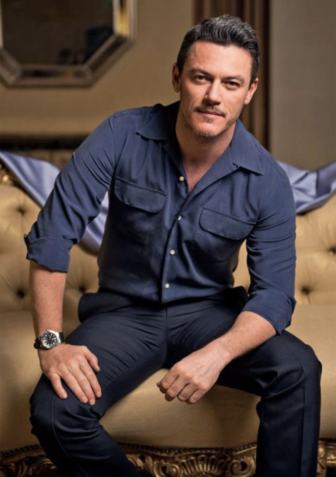 Luke Evans | Luke evans actor, Luke evans, Luke - Luke Evans’ Height: How Tall Is This Hollywood Heartthrob?