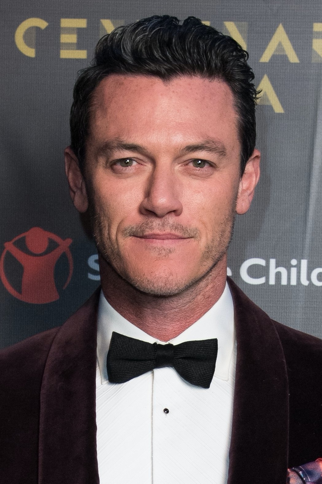 Luke Evans - Profile Images — The Movie Database (TMDb) - Luke Evans’ Height: How Tall Is This Hollywood Heartthrob?