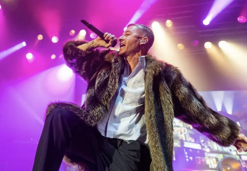 Macklemore Net Worth - Macklemore Net Worth – Rapper’s Indie Success in Dollars