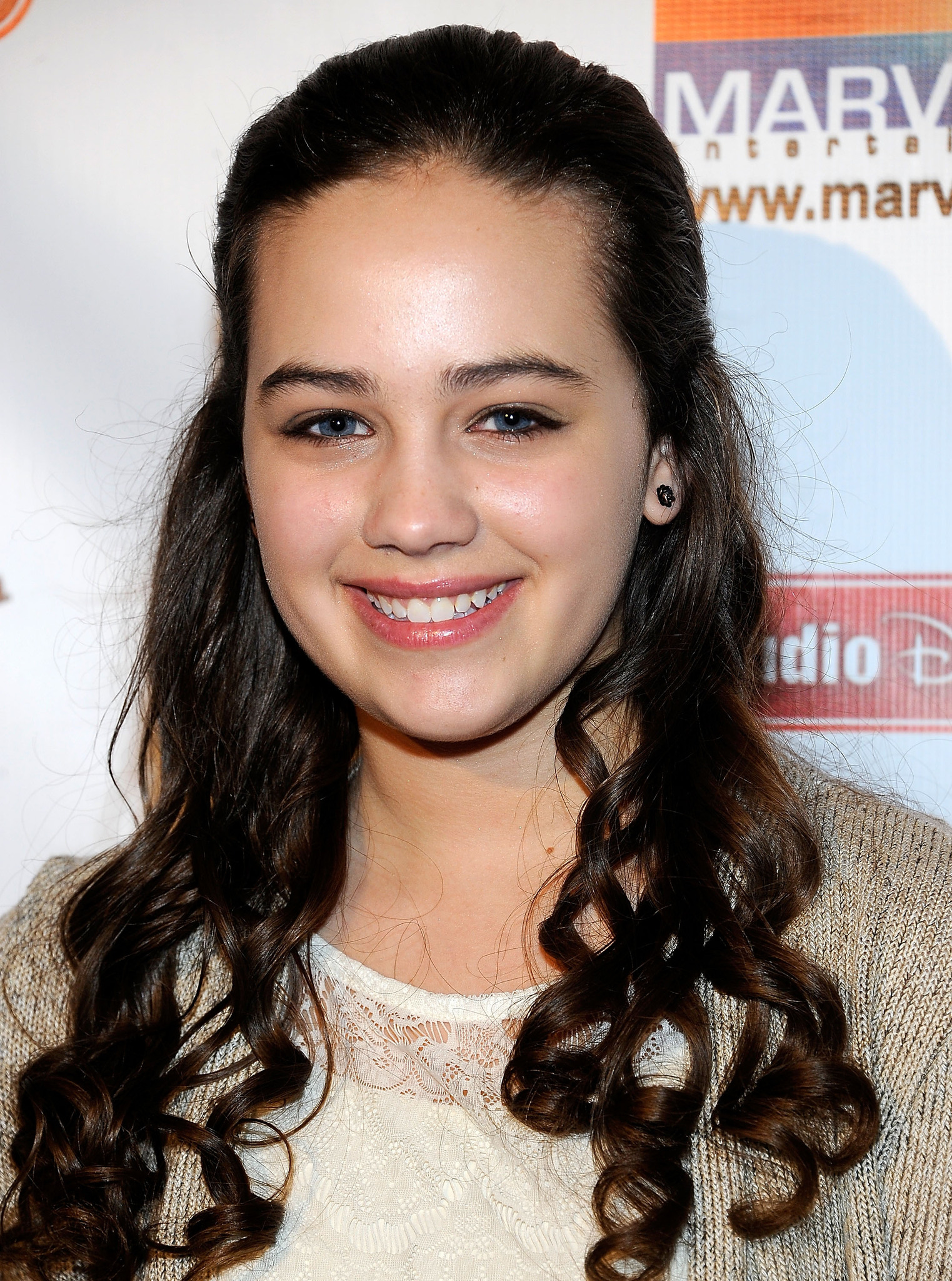 Mary Mouser 2025: dating, net worth, tattoos, smoking & body - Mary Mouser’s Height: Cobra Kai Star’s Frame