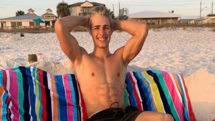Micah Plath Biography, Wiki, Height, Age, Net Worth - How Tall Is Micah Plath: Welcome to Plathville’s Star