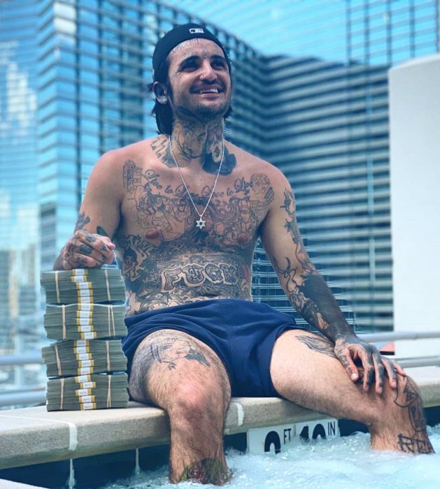 Mikki Mase Net Worth, Age, Height, Girlfriend, Wiki, Bio - Mikki Mase Net Worth 2025: How the Gambling King Built His Fortune