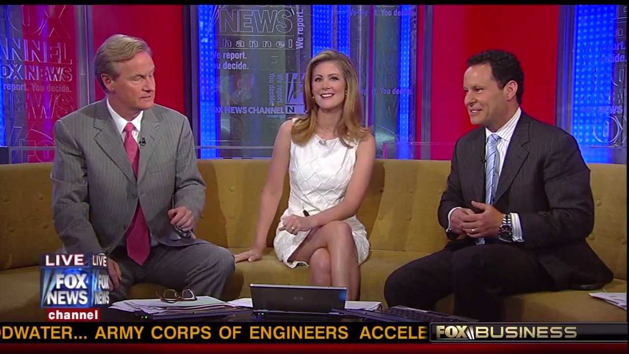 Molly Line’s Height: Fox News Correspondent’s Poise
