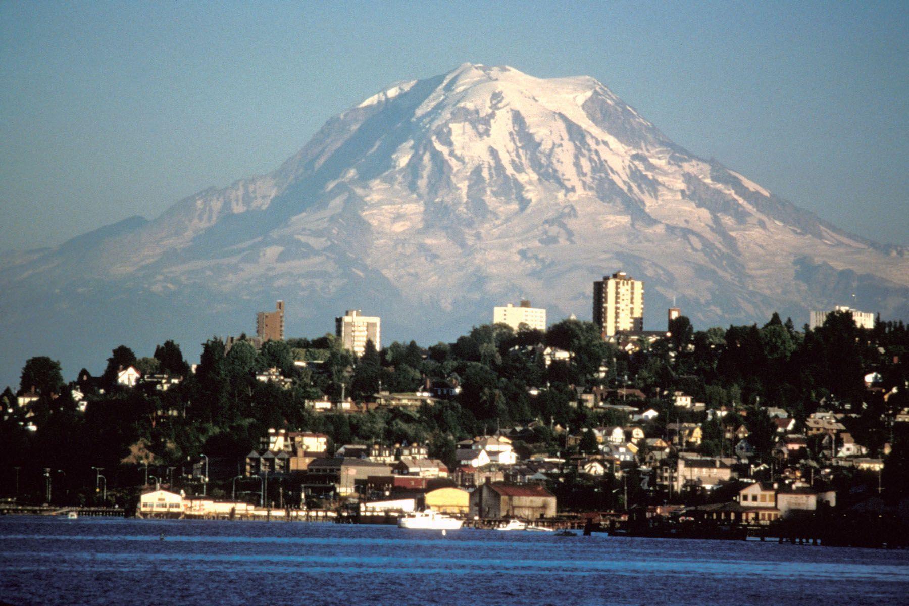 Mount Rainier National Park Wallpapers - Wallpaper Cave - Mount Rainier Height – How Tall Is Washington’s Towering Peak?