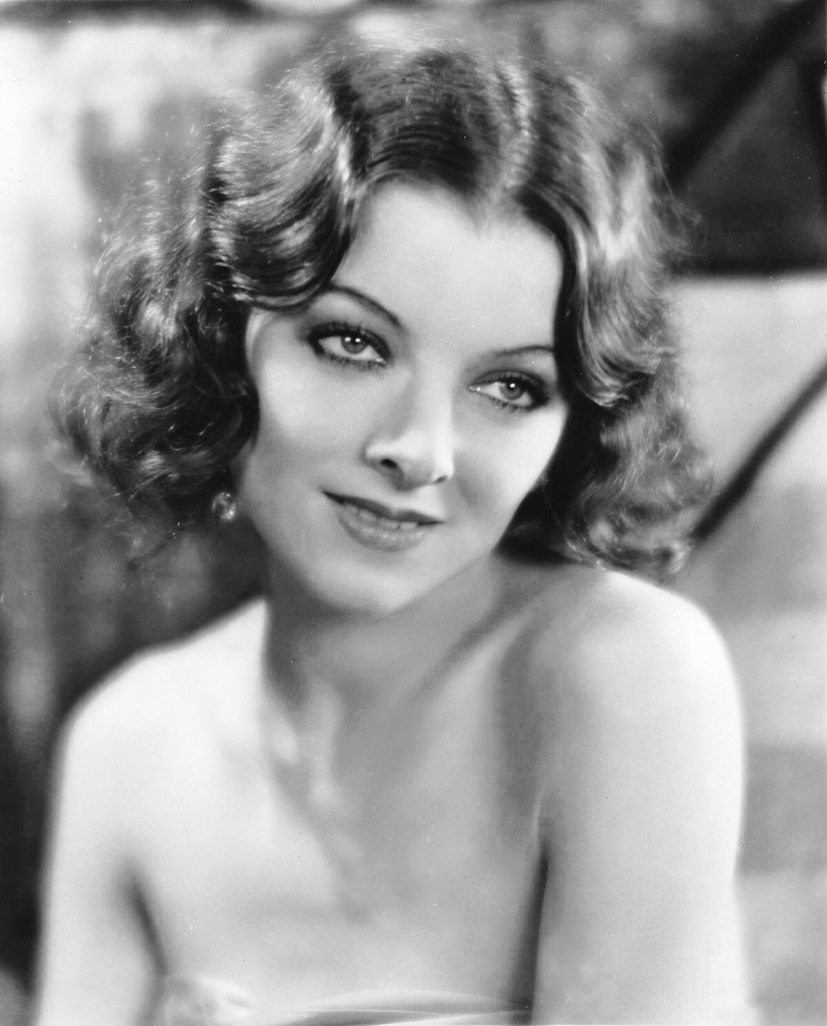 Myrna Loy, 1929 | Classic hollywood, Hollywood, Myrna loy - Myrna Loy’s Height: The Classic Hollywood Star’s Stature