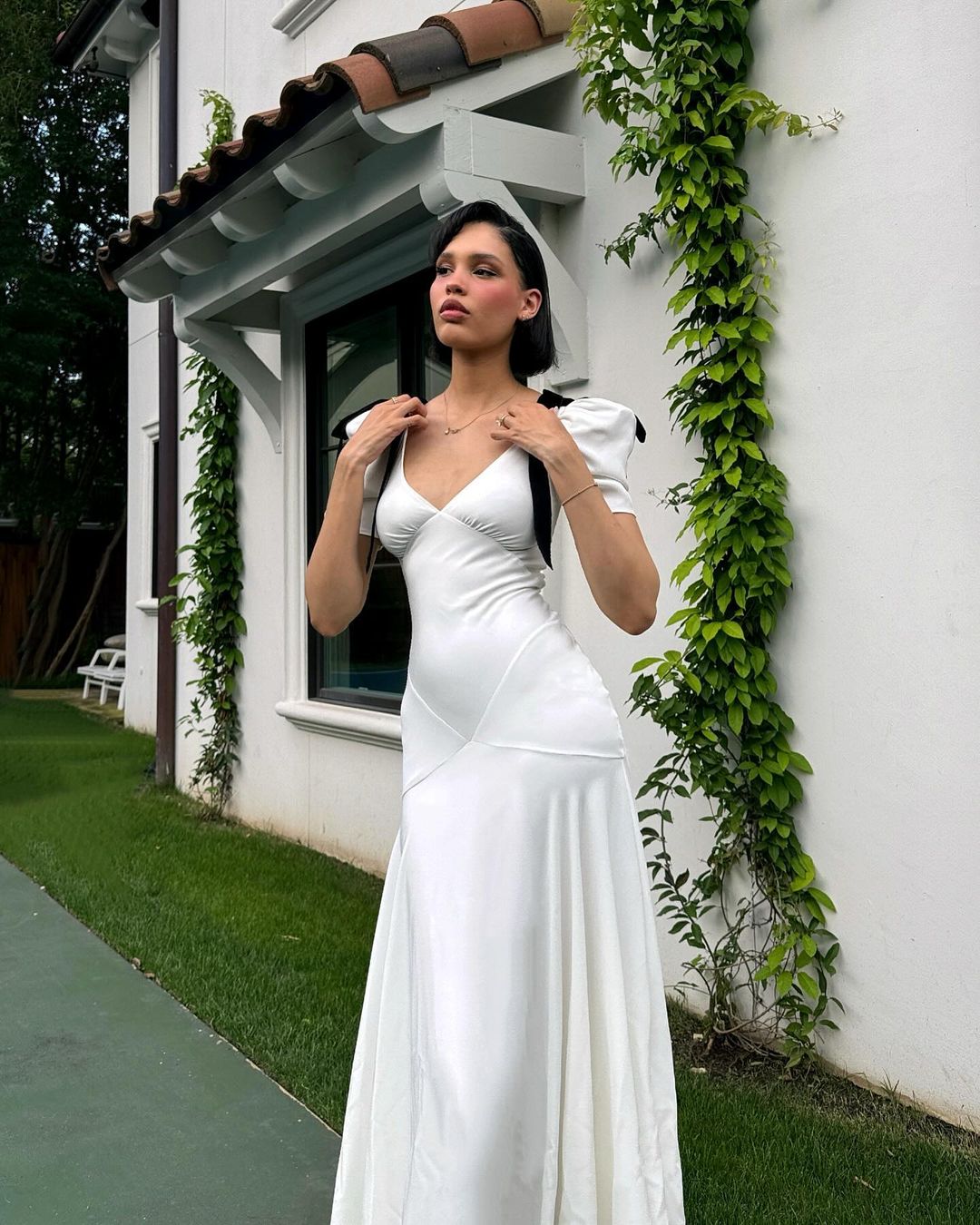 Nara Smith Accused Of Favoritism Due To Colorism, And Is Slammed For - Nara Smith Is Pregnant! TikTok Star Expecting Baby No. 4 With Husband Lucky Blue Smith