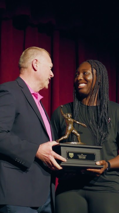 NiJaree Canady is the 2024 USA Softball PLAYER OF THE YEAR - YouTube - Nijaree Canady’s Height – How Tall Is the Softball Star