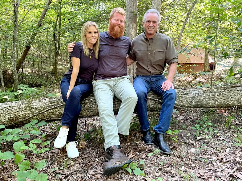 Oliver Anthony Wife: Exploring the Mystery Behind Their Bond - Who Is Oliver Anthony’s Wife? Meet the Country Star’s Partner