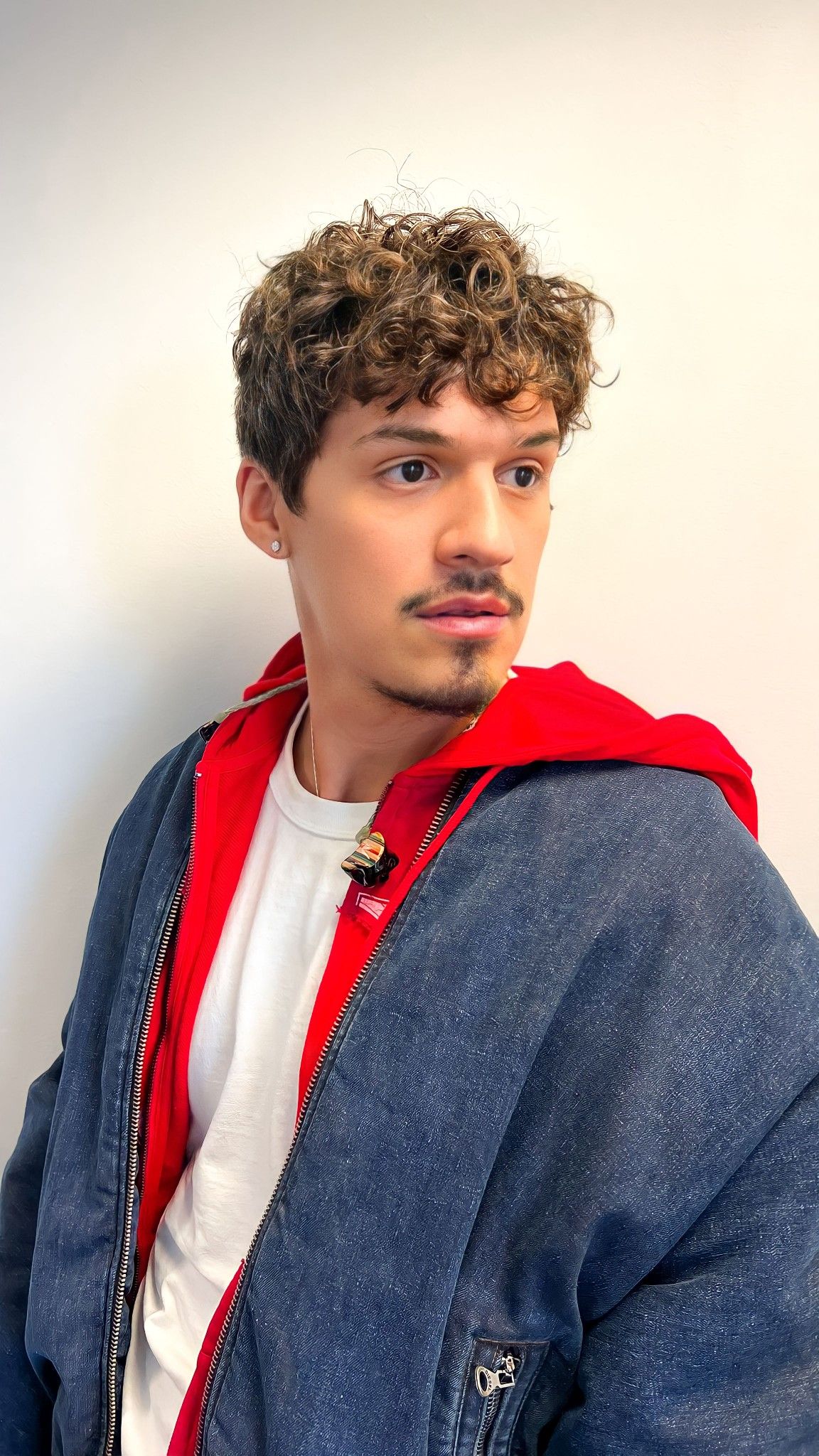 Omar Apollo - Omar Apollo’s Height: Indie Pop’s Rising Talent