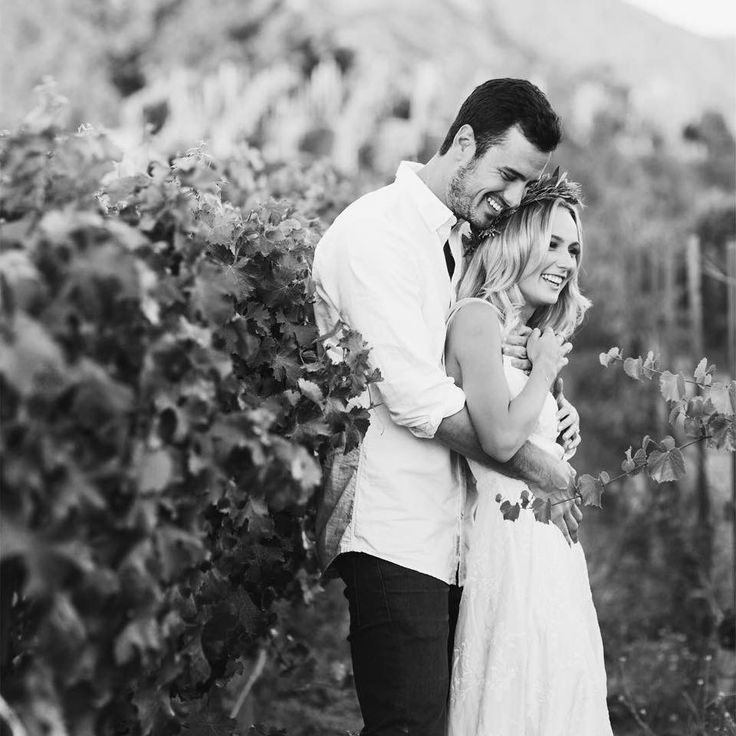 Pin by Mariana Berna on Fotos con novio | Lauren bushnell, Couple - Lauren Bushnell Dating History: Bachelorette to Ben and Beyond