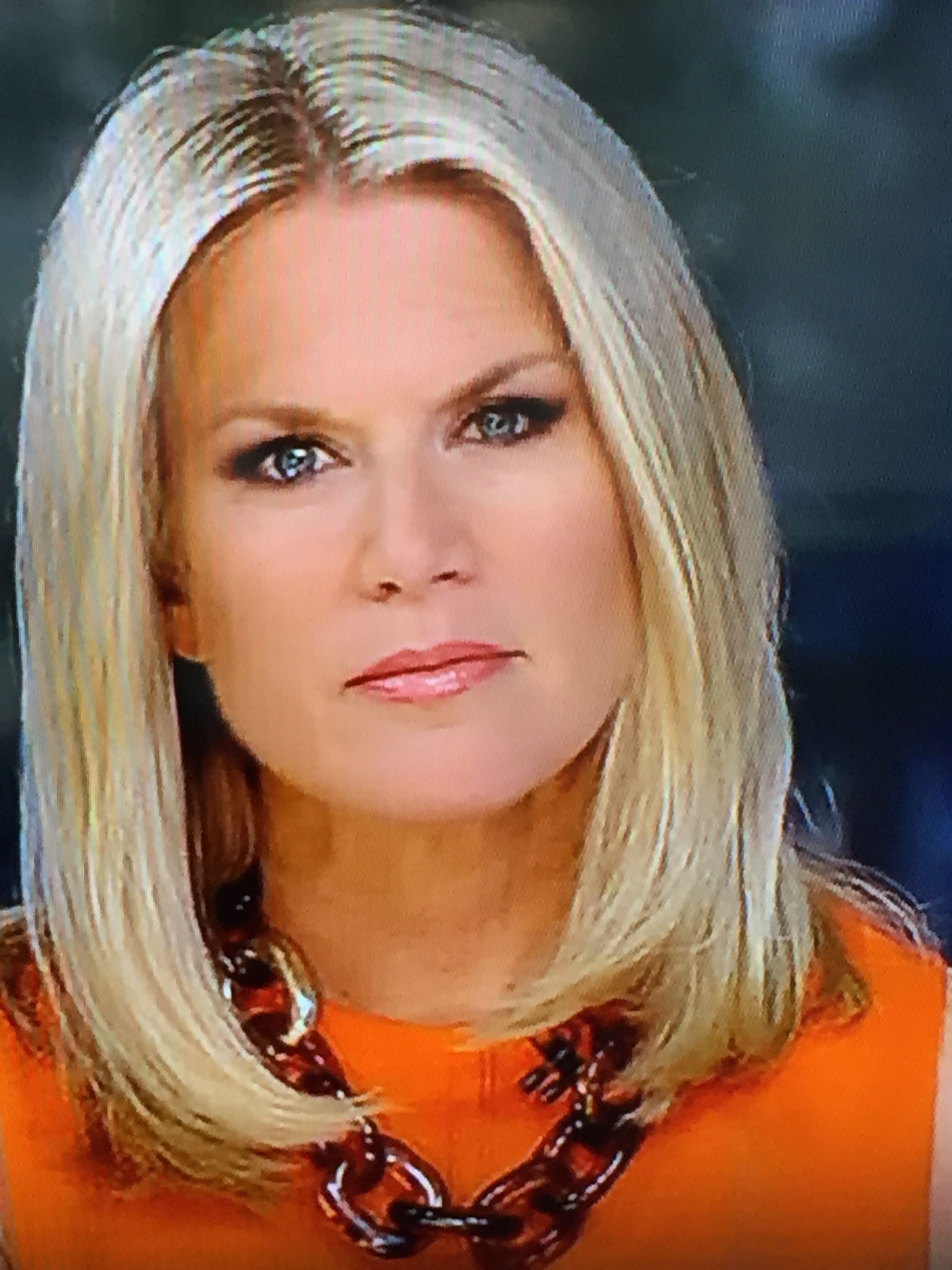 Pin by Normandy on Martha maccallum | Martha maccallum, Martha - Martha MacCallum Measurements: Smart, Stylish, & Commanding Presence