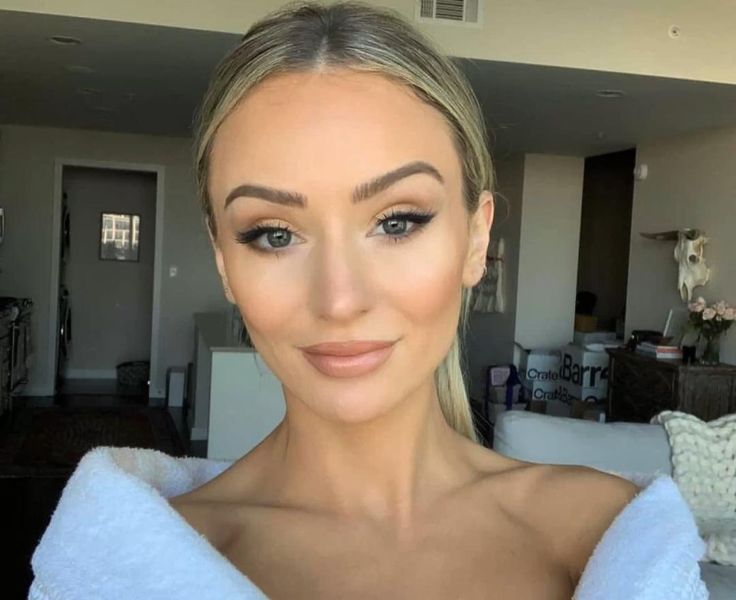 Pin by Sidney Palidwor on Wedding 💍 | Wedding makeup blonde, Lauren - Lauren Bushnell Dating History: Bachelorette to Ben and Beyond