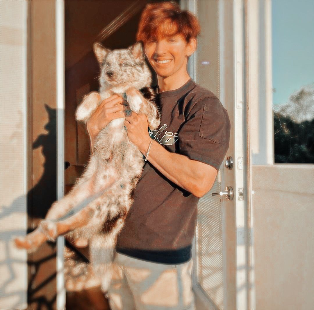 Pin on ꒰Albert Aretz꒱ - How Tall Is Albert Aretz: YouTuber and Gamer’s Stats