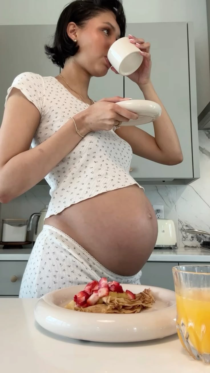 Nara Smith Is Pregnant! Tiktok Star Expecting Baby No. 4 With Husband Lucky Blue Smith