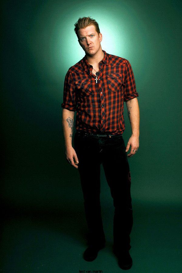 Pin on Style Icons - Josh Homme’s Height: Queens of the Stone Age’s Frontman