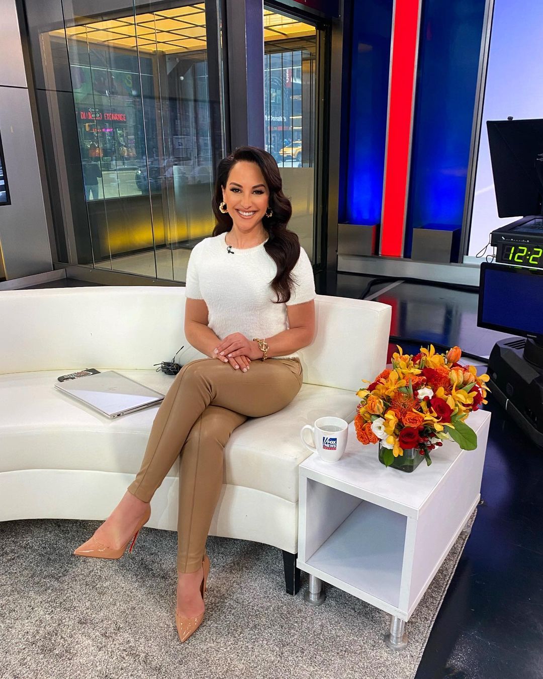 Emily Compagno’s Age Shocks Fans!