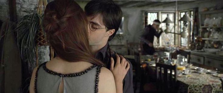 Pin van Cheryl Koelewijn op Ginny's Wardrobe | Vuurbeker - Does Ginny Tell Anyone She's Pregnant? Secrets and Spoilers Inside
