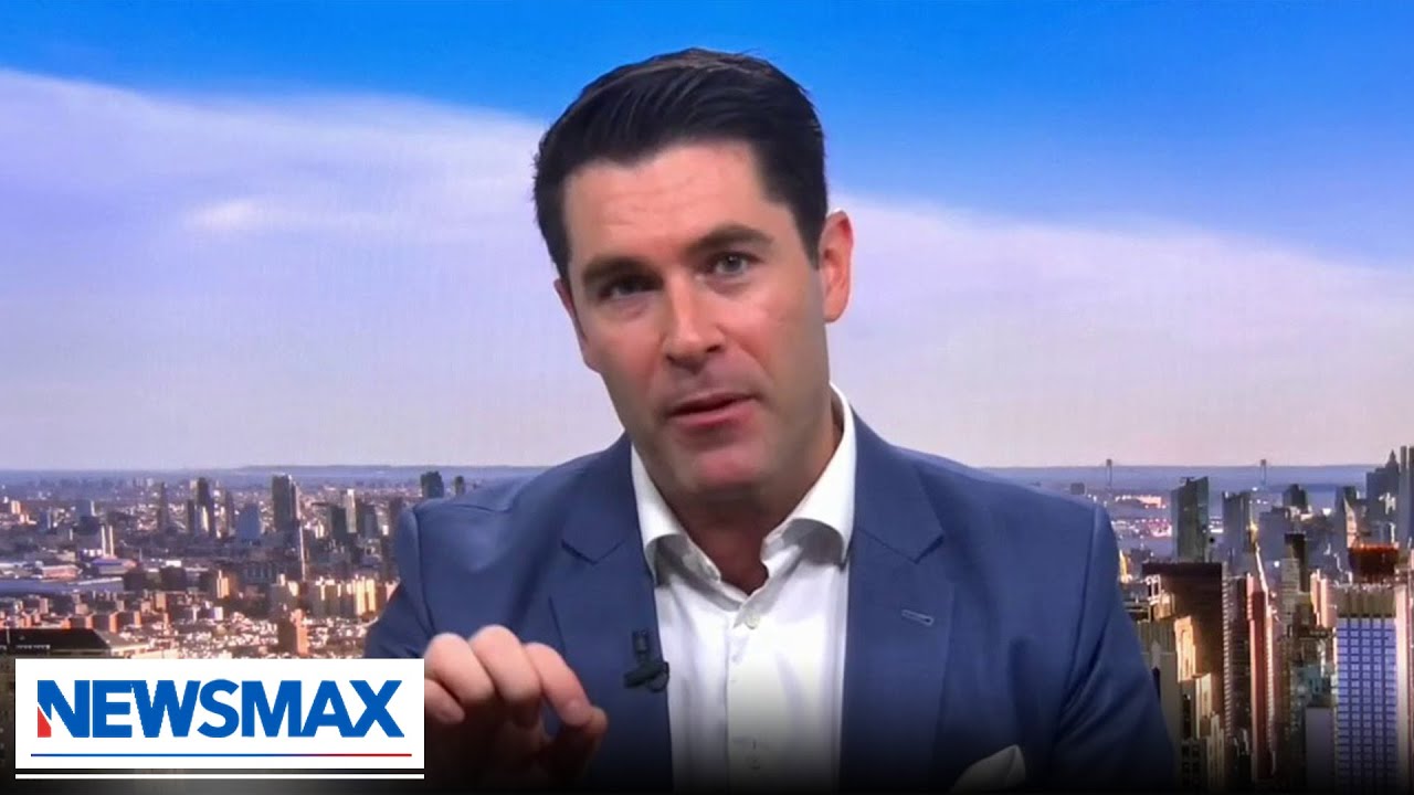Rob Schmitt: Biden just green-lit a 'classic Marxist tactic' | John - Rob Schmitt’s Height: Newsmax Anchor’s Stature