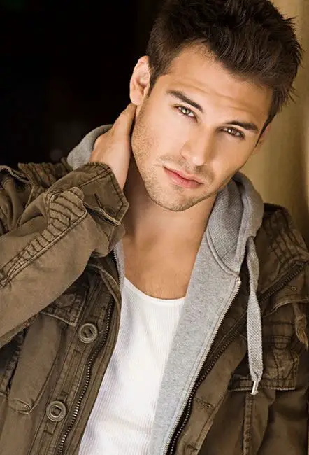 Ryan Guzman Age, Weight, Height, Measurements - Celebrity Sizes - Ryan Guzman’s Height: Step Up Star’s Athletic Build