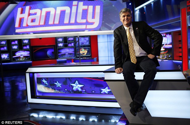 Sean Hannity 2018: Haircut, Beard, Eyes, Weight, Measurements, Tattoos - Sean Hannity Measurements: TV Personality’s Build & Presence