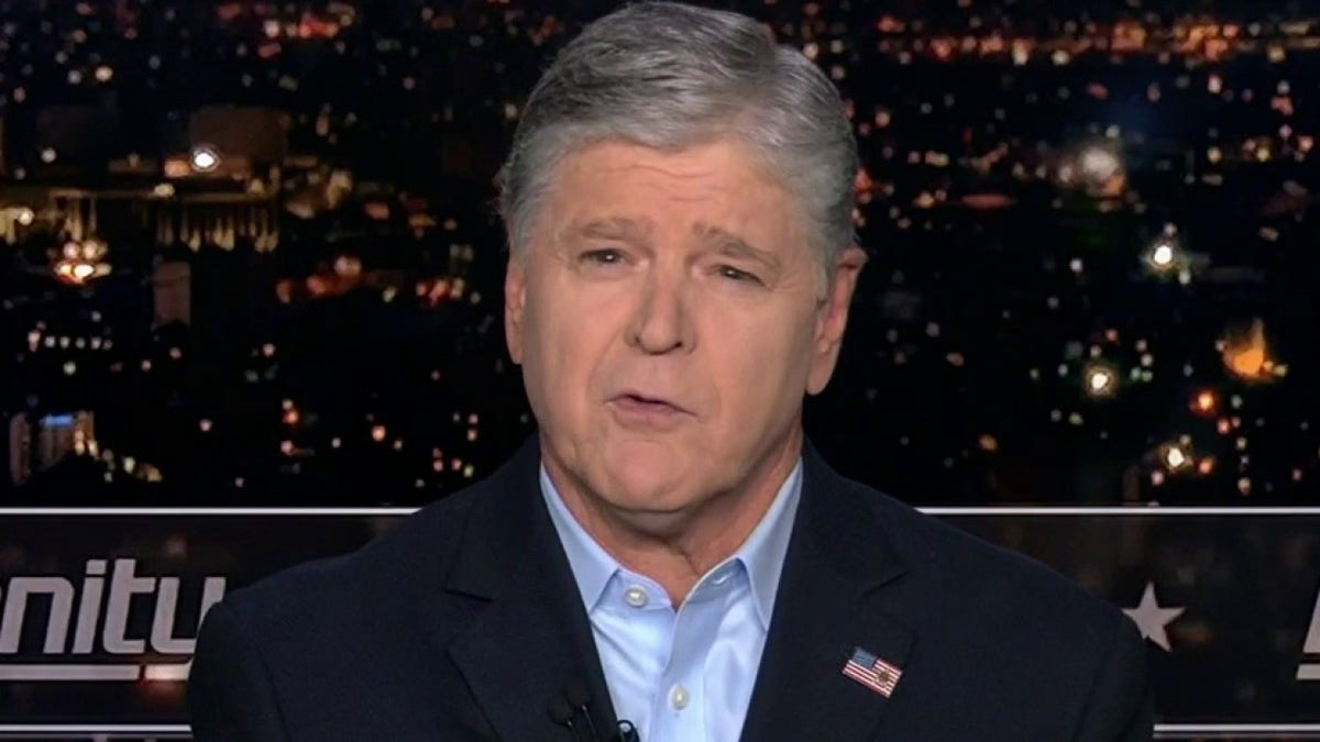 SEAN HANNITY: This was the worst presidency in the modern era - FOX 24 WTAT - Sean Hannity Measurements: TV Personality’s Build & Presence