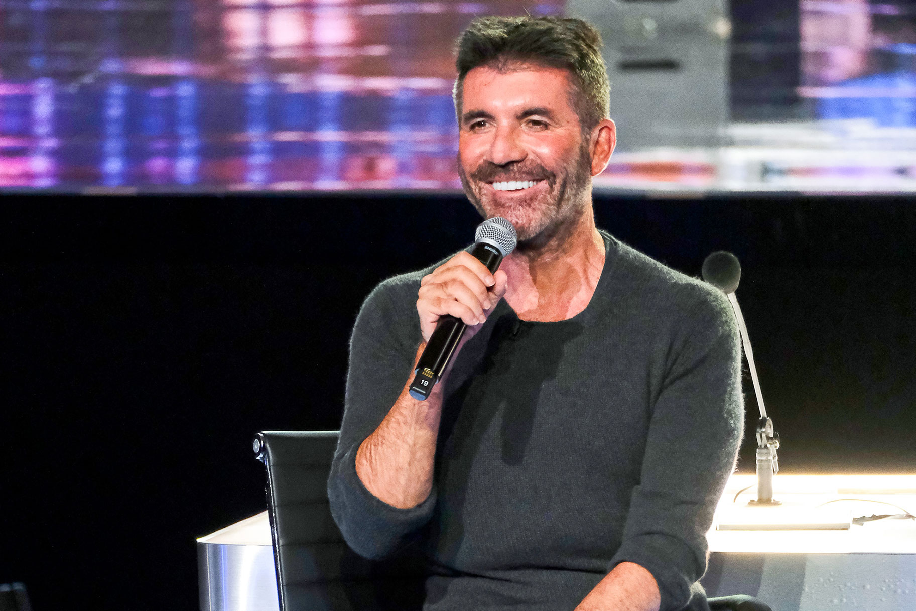 Simon Cowell Just Took His First-Ever Selfie—And You Need to See It - How Tall Is Simon Cowell? Music Mogul’s Height Uncovered