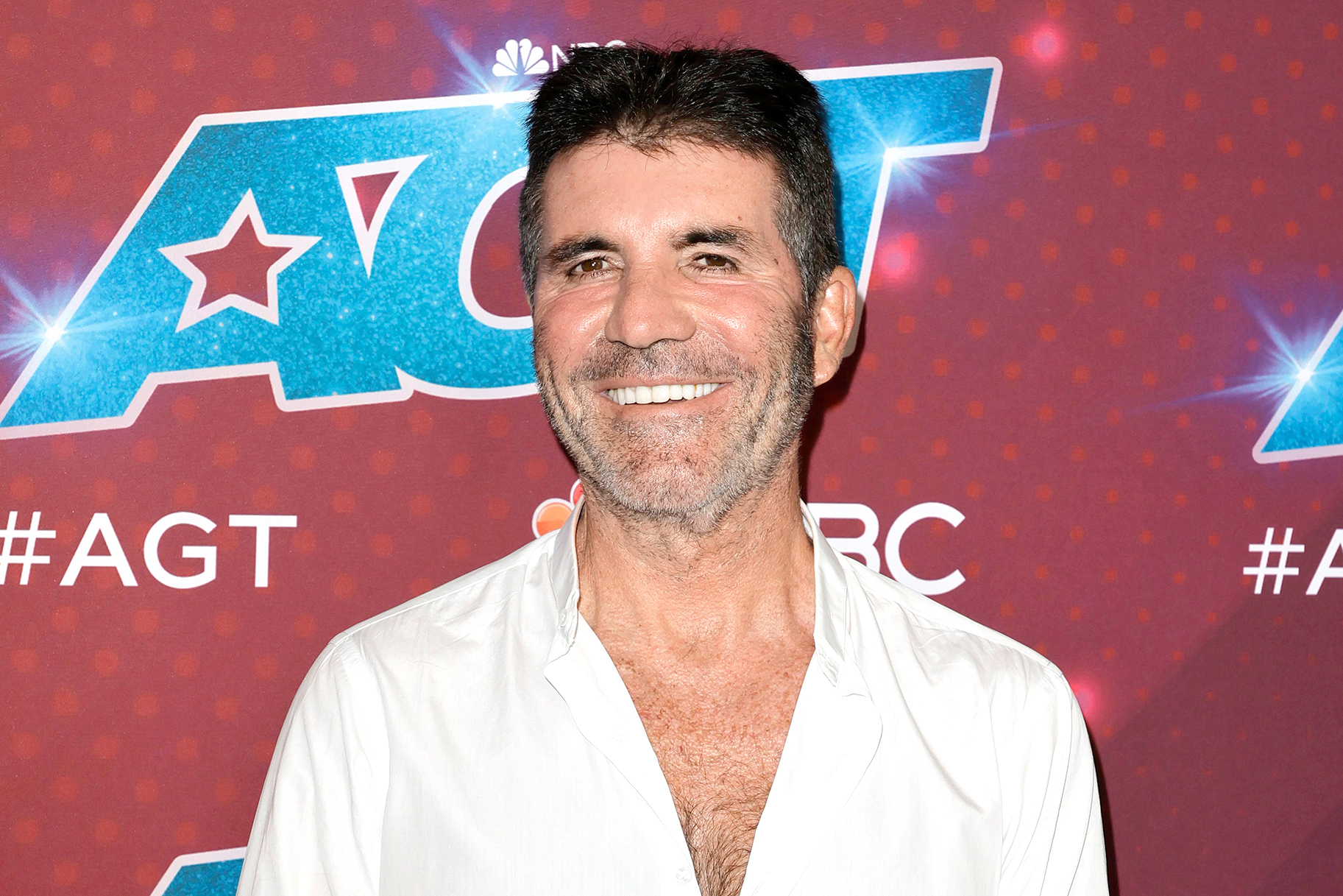 Simon Cowell's Unforgettable Auditions That Left the Judges in Awe - How Tall Is Simon Cowell? Music Mogul’s Height Uncovered