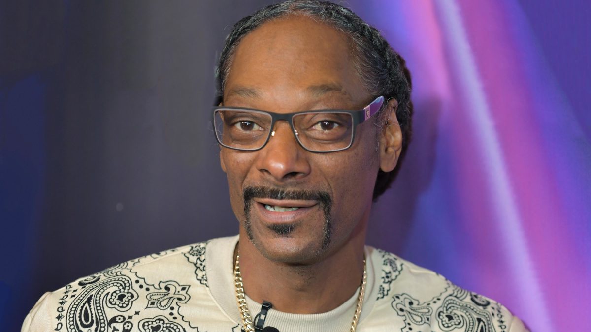 Snoop Dogg Net Worth, Height, Weight, Career, Family, Early Life - Snoop Dogg Net Worth – Rap Icon’s Business & Music Empire