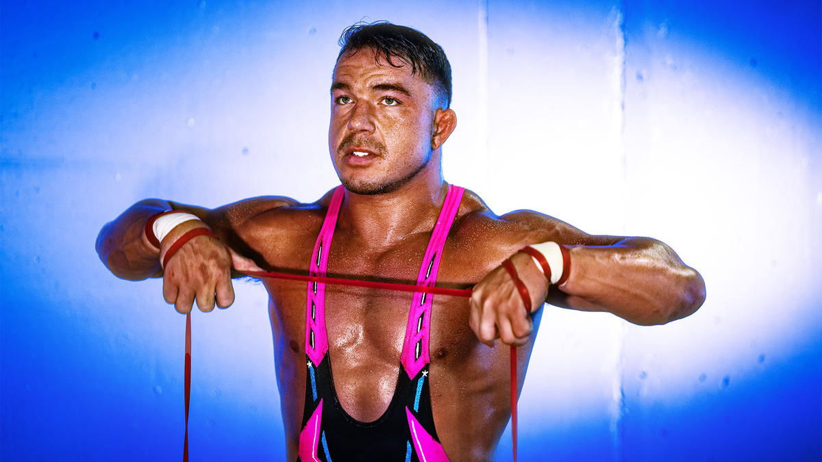 'So Damn Good' - Former WWE Star Praises Chad Gable Raw - WrestleTalk - Chad Gable Height – WWE Superstar’s Compact Frame