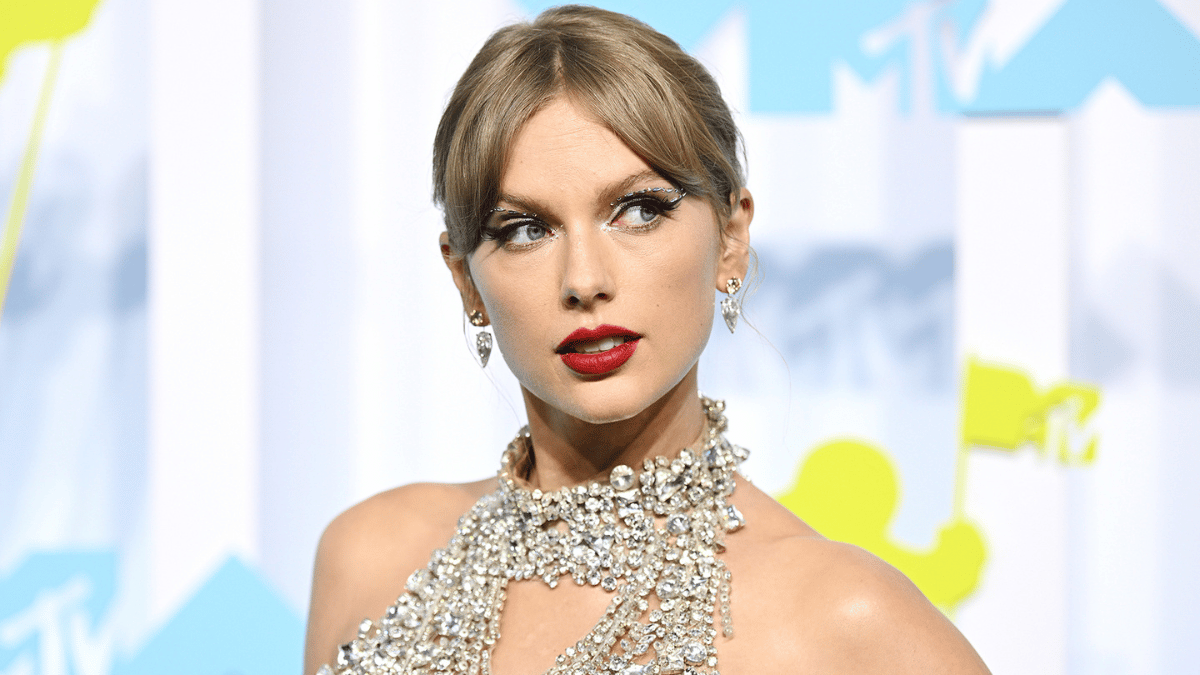 Taylor Swift Net Worth - Taylor Swift Net Worth 2025: Eras Tour Earnings and Empire Growth