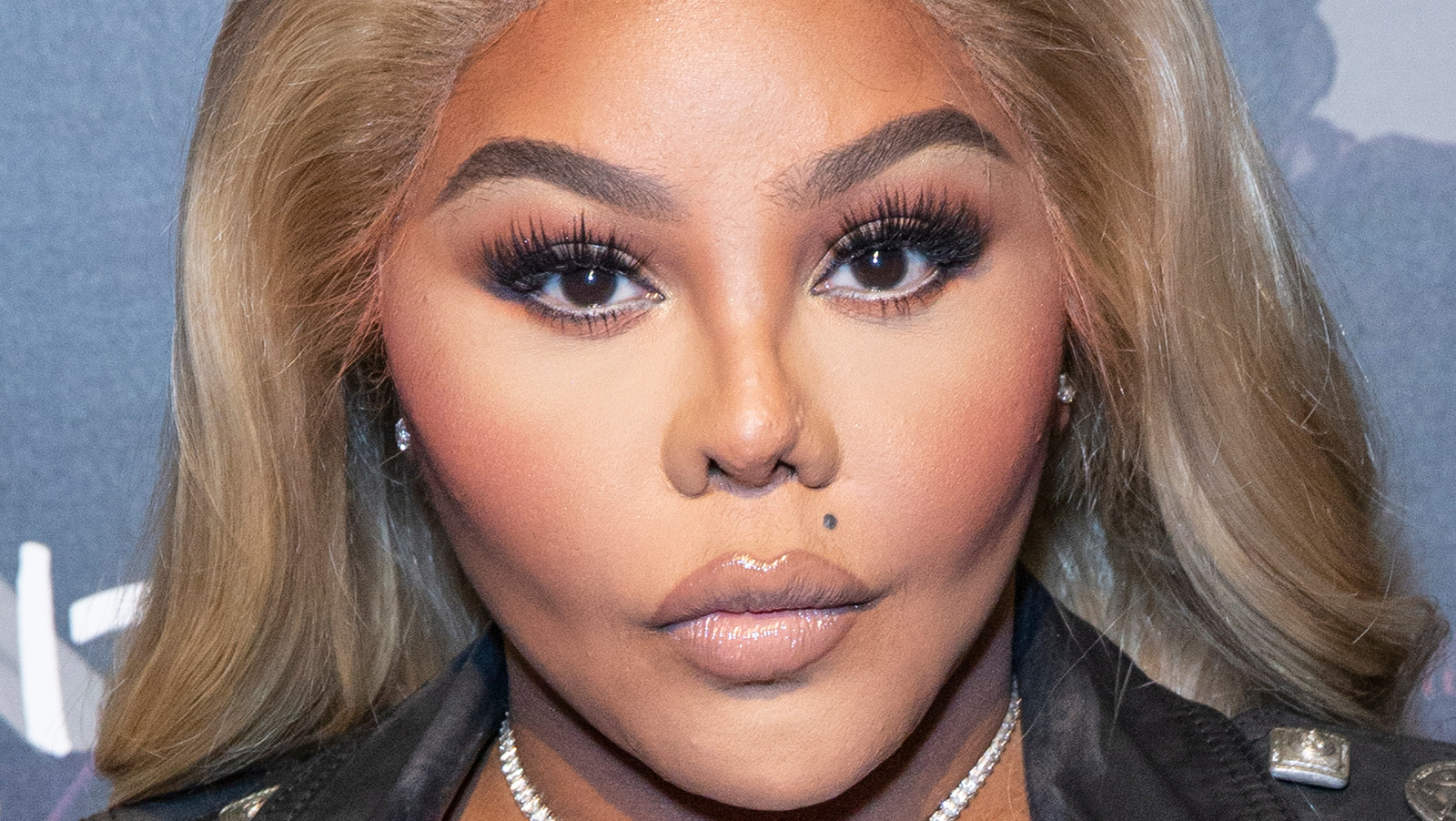 Top 5 how tall is lil kim best, you should know - Electronic Documents - Lil' Kim Height – Rap Icon’s Petite Power
