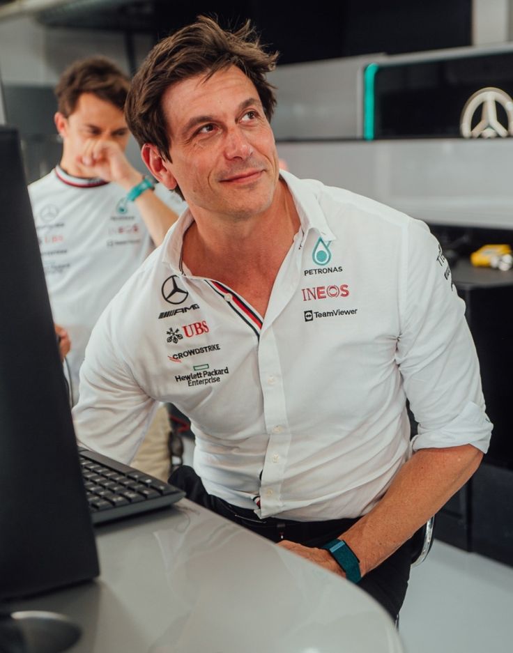 Toto Wolff’s Height: Mercedes F1 Boss Commands Attention