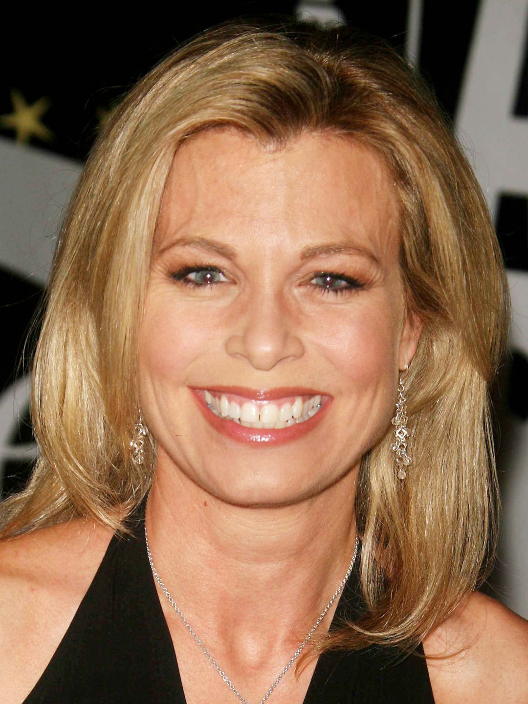 Tracy Smith Pictures - Rotten Tomatoes - Tracy Smith’s Height: CBS News Correspondent’s Frame
