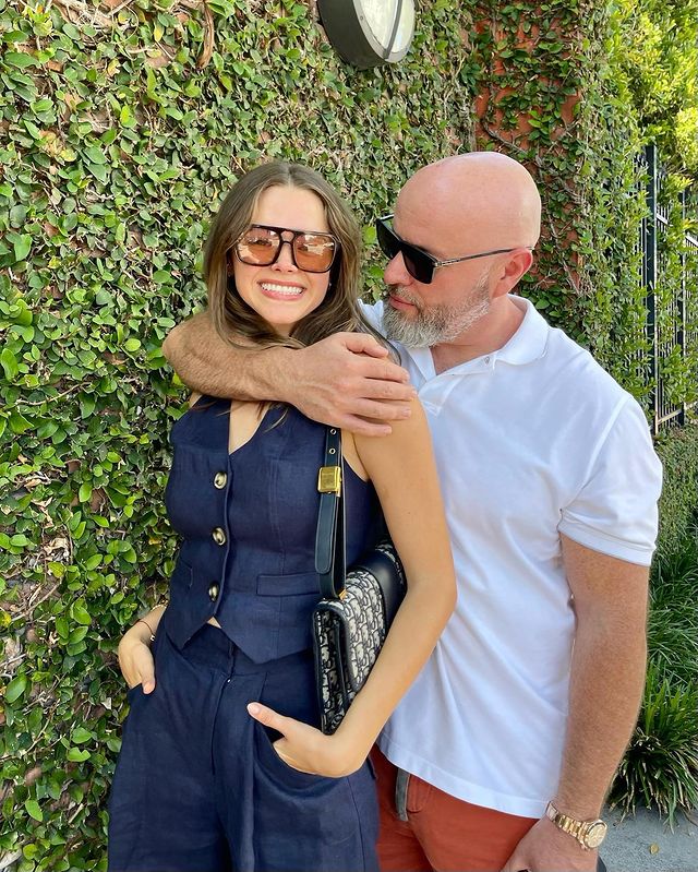 Valeria Lipovetsky: Read about her biography - Profvalue Blog - Who Is Valeria Lipovetsky’s Husband? Meet the Man Behind the Influencer