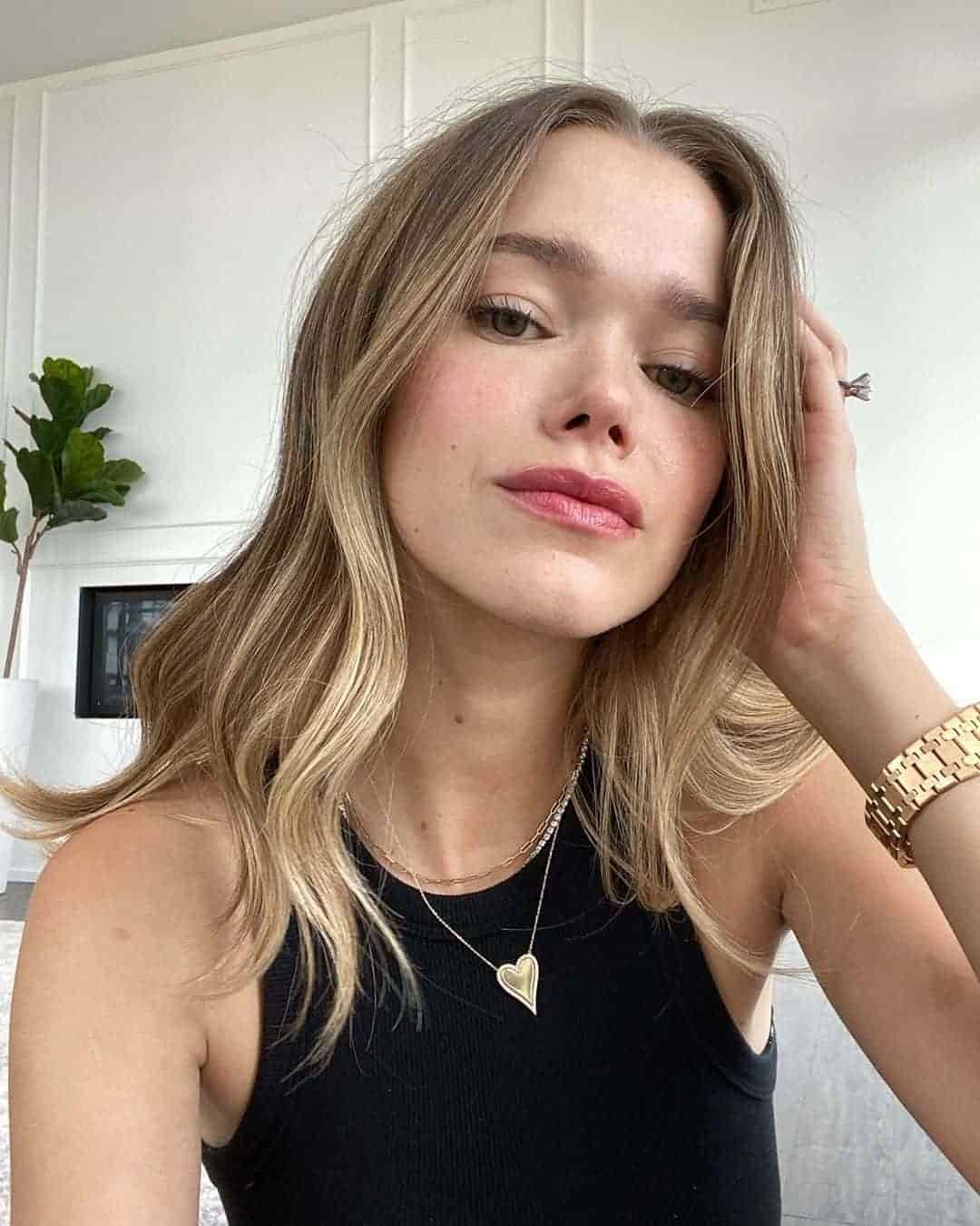 Valeria Lipovetsky Wiki, Age, Height, Net Worth, Husband And Biography - Who Is Valeria Lipovetsky’s Husband? Meet the Man Behind the Influencer