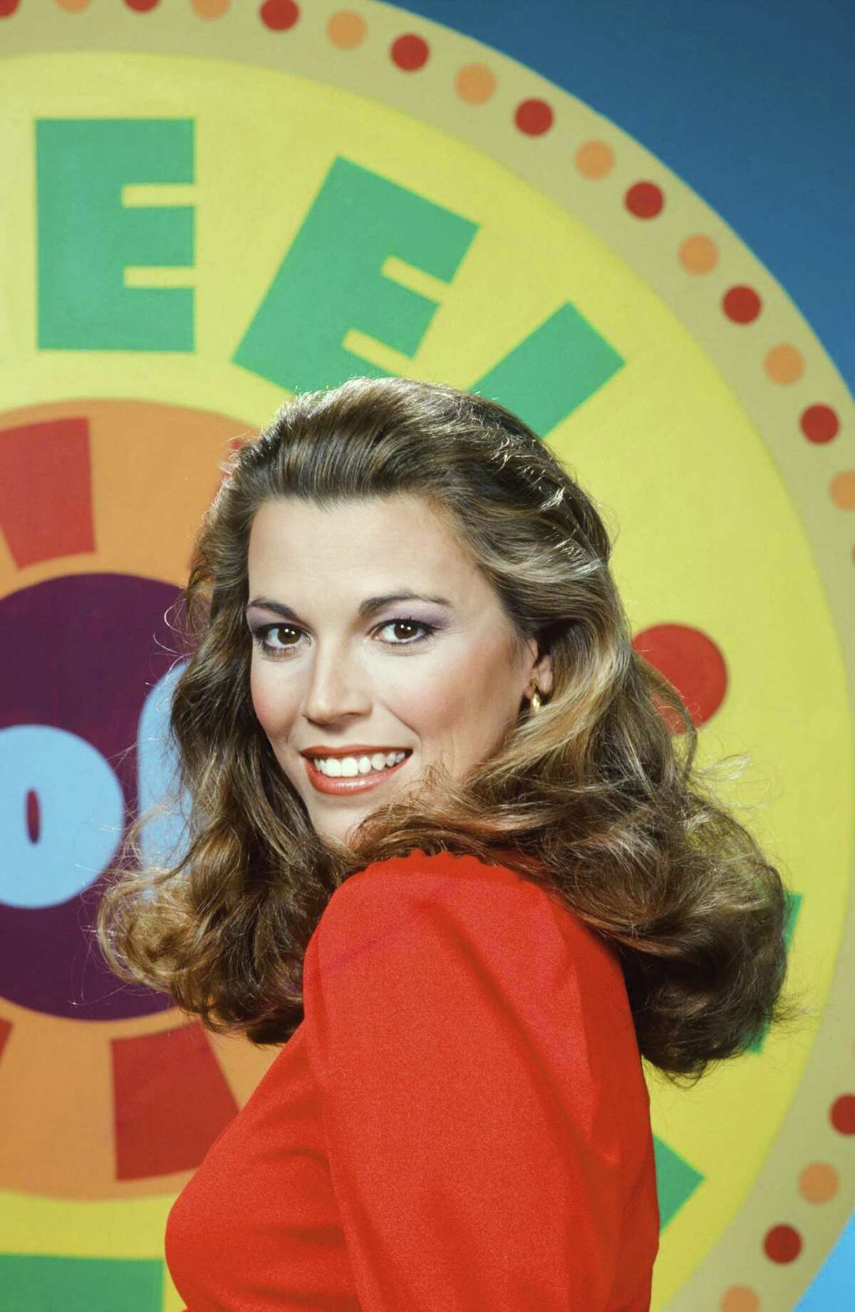 How Old Is Vanna White? Wheel Of Fortune Star’s Timeless Appeal