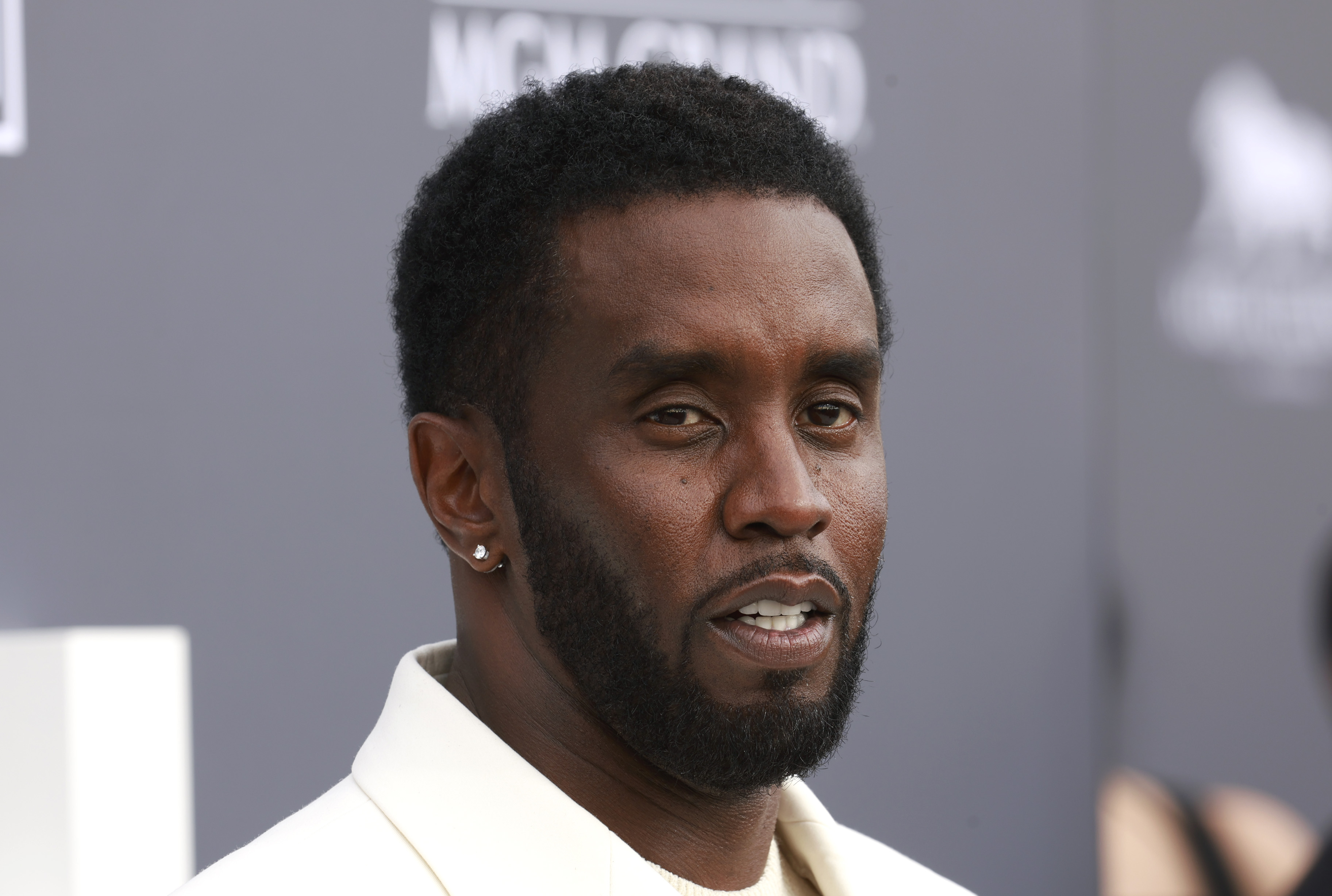Was P Diddy Arrested 2024 - Casi Martie - Who Was Diddy Dating in 2021? Romance Rumors and Confirmed Loves