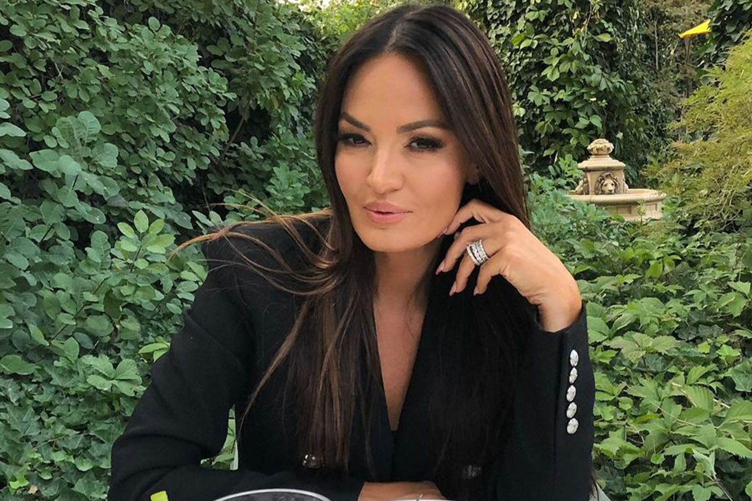 Who is Lisa Barlow from RHOSLC? | The US Sun - Lisa Barlow’s Height: Real Housewives of Salt Lake City Star