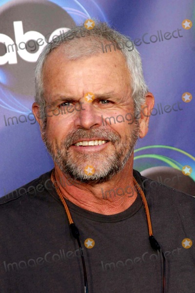 William Devane Pictures and Photos - Will Devane’s Height: Knots Landing Star’s Commanding Frame