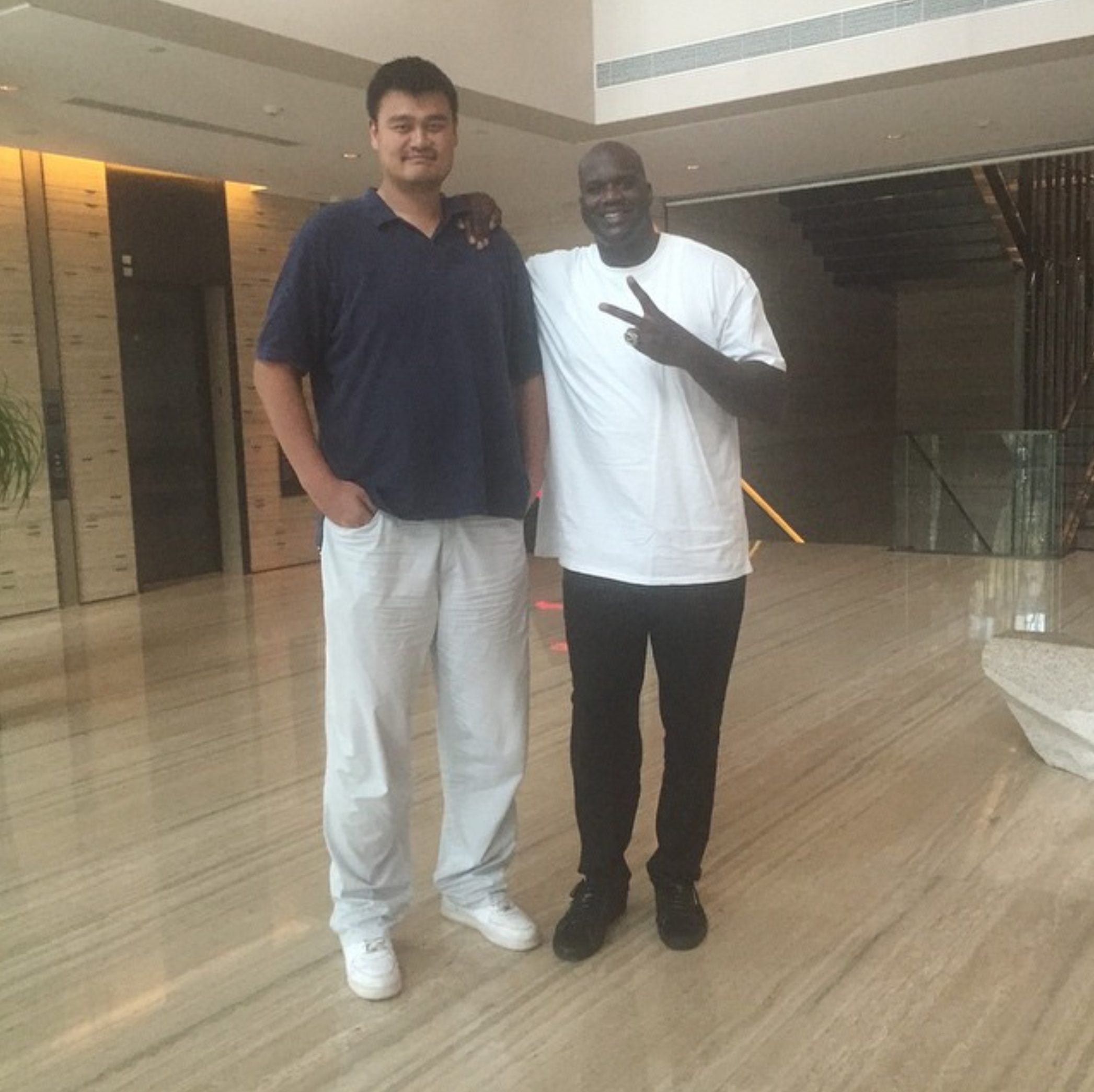 Yao Ming Height: How Tall is The Chinese Professional Basketball Player? - Yao Ming Height – Just How Tall Is the NBA Giant?