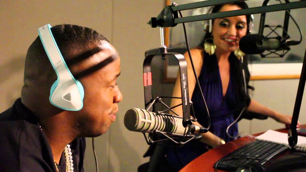 Yo Gotti Talks Dating, Crazy Spending Habits, New Album & More - Is Yo Gotti Dating GloRilla? Relationship Rumor: What’s the Truth?