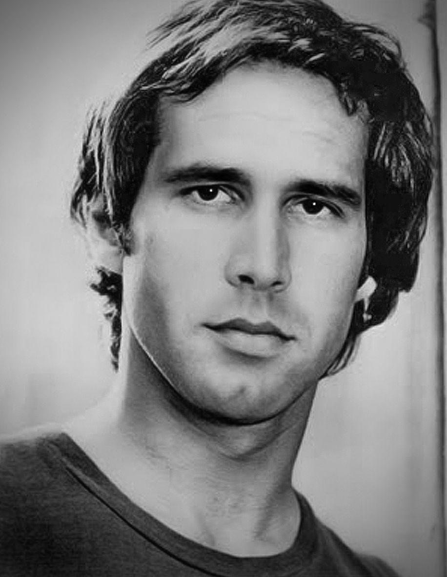 Young Chevy! I love a man who can make me laugh. | Chevy chase young - Chevy Chase’s Height: How Tall Is the SNL Legend?