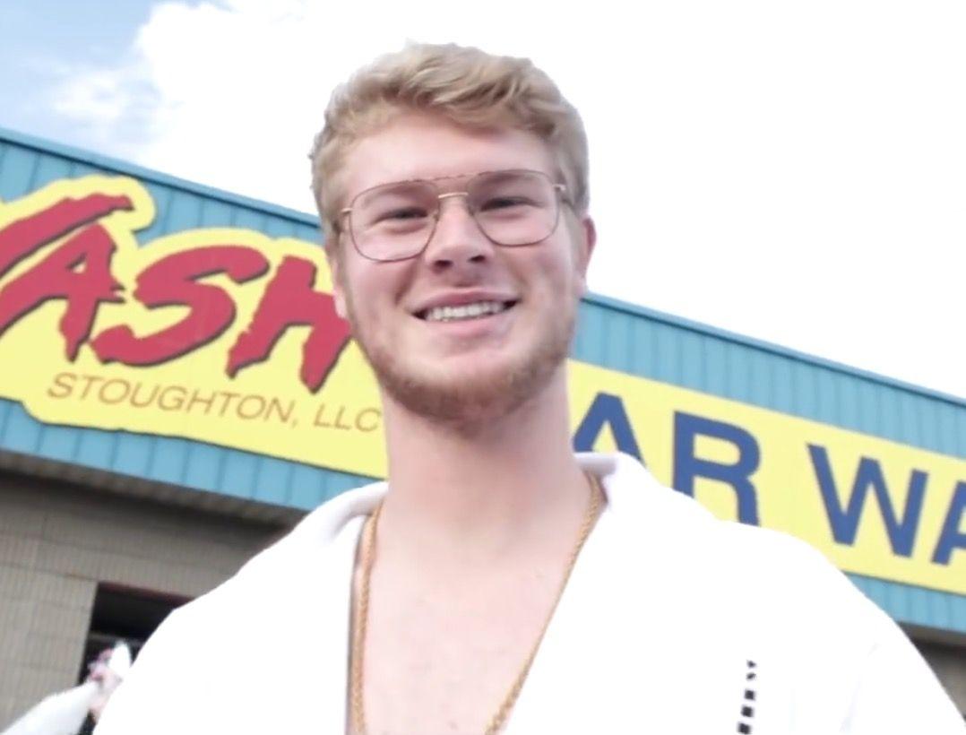 Yung Gravy Wallpapers - Wallpaper Cave - How Tall Is Yung Gravy? Viral Rapper’s Towering Frame Revealed